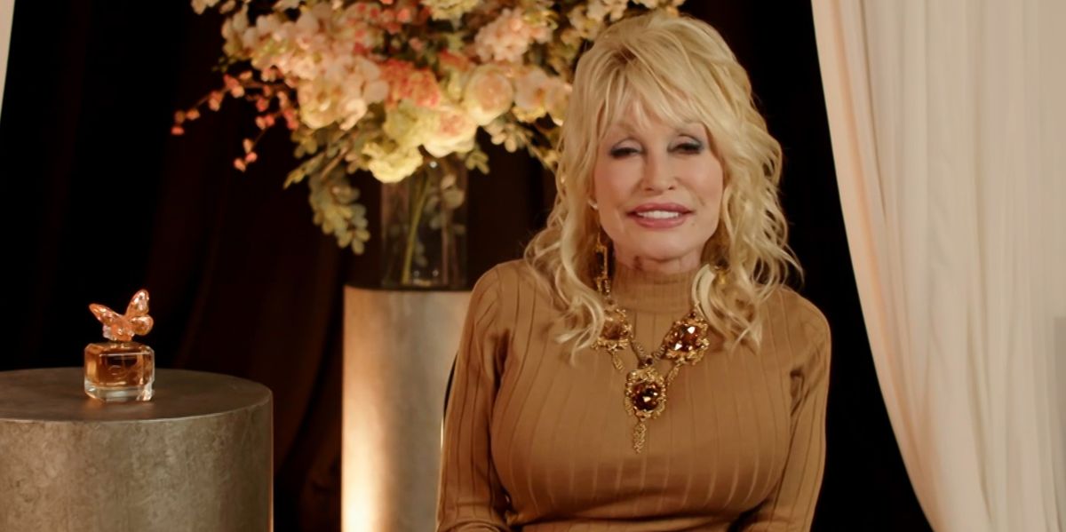 Dolly Parton Will Livestream NFT and Blockchain Concert