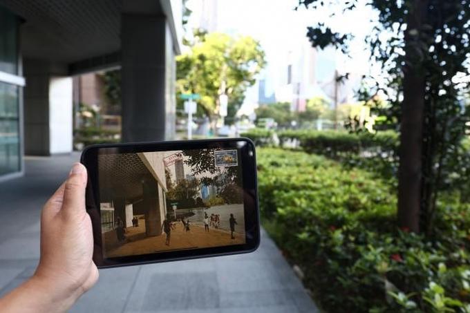 Augmented reality tour imagines parts of Singapore under water in 2122