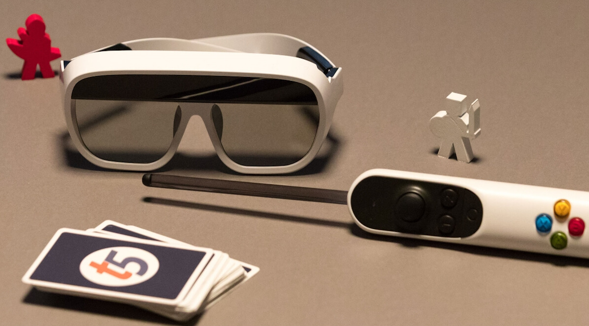 Finally getting a look at the production Tilt Five augmented reality glasses | Boing Boing