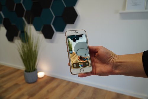 Augmented Reality in E-Commerce