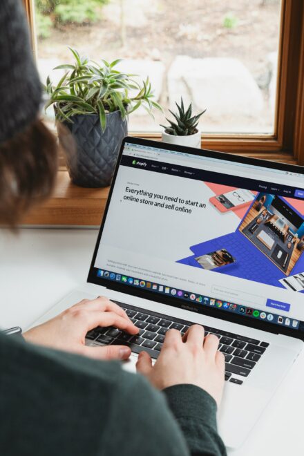 Shopify Launches Comprehensive Blockchain Suite For Merchants