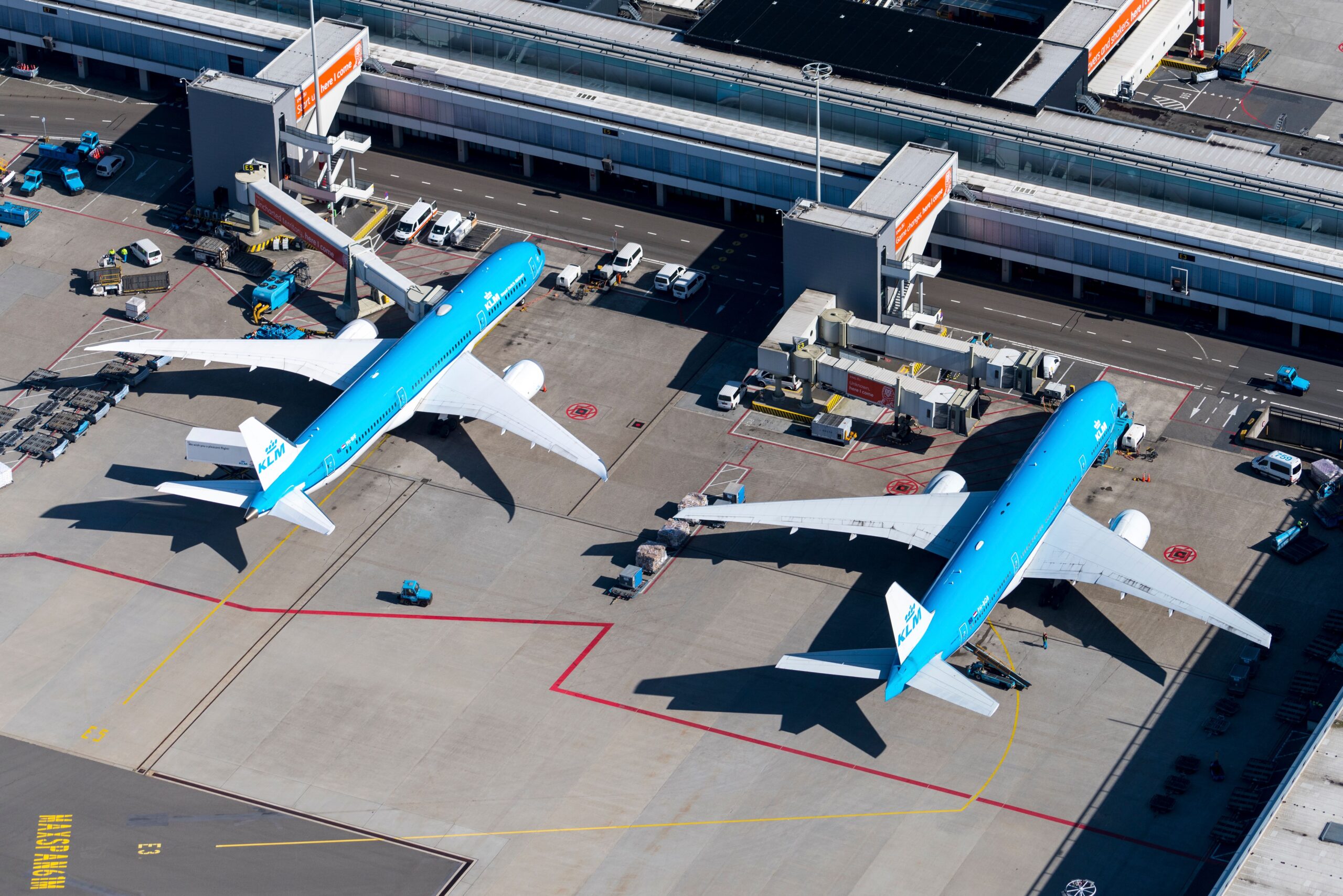 Amsterdam Schiphol To Introduce Artificial Intelligence Security Screening